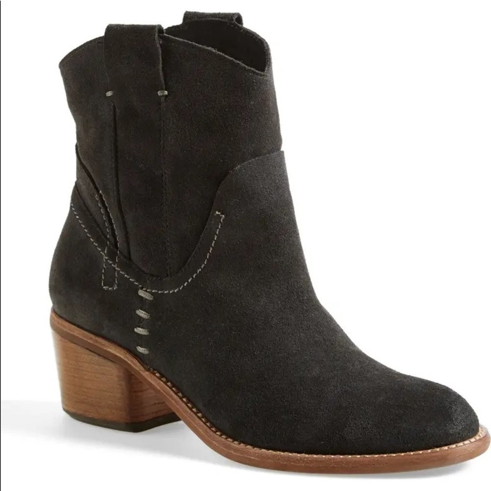 NWOT Dolce vita graham boot